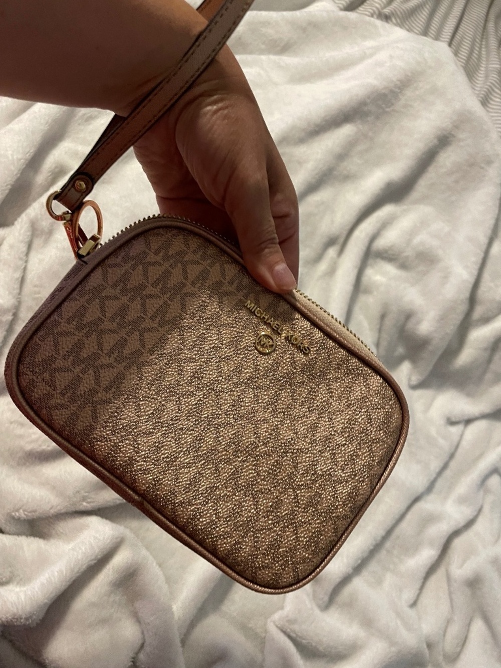 MICHAEL KORS Double Zip Wristlet Bag Rose Gold